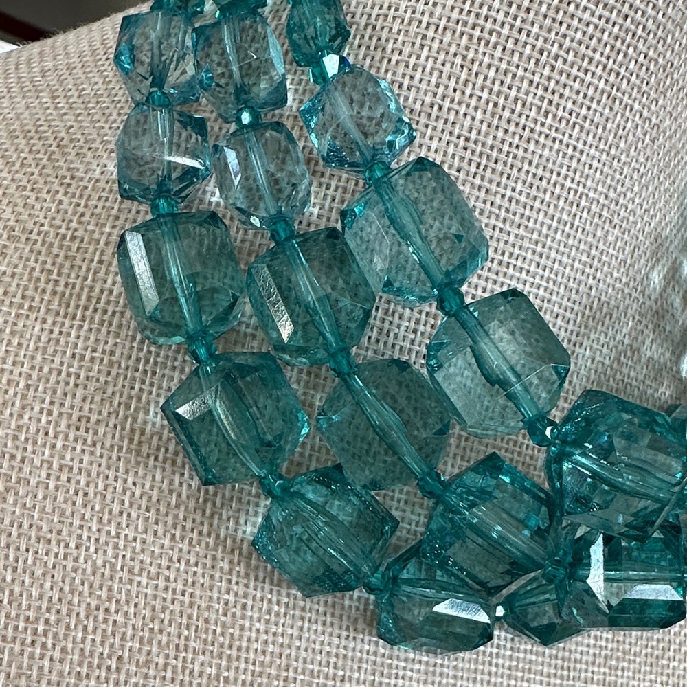 Tarina Tarantino Acrylic Triple Strand Turquoise And Blue Statement Necklace - Picture 3 of 16